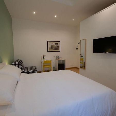 Domus Castroni Germanico Bed and Breakfast Rome Buitenkant foto
